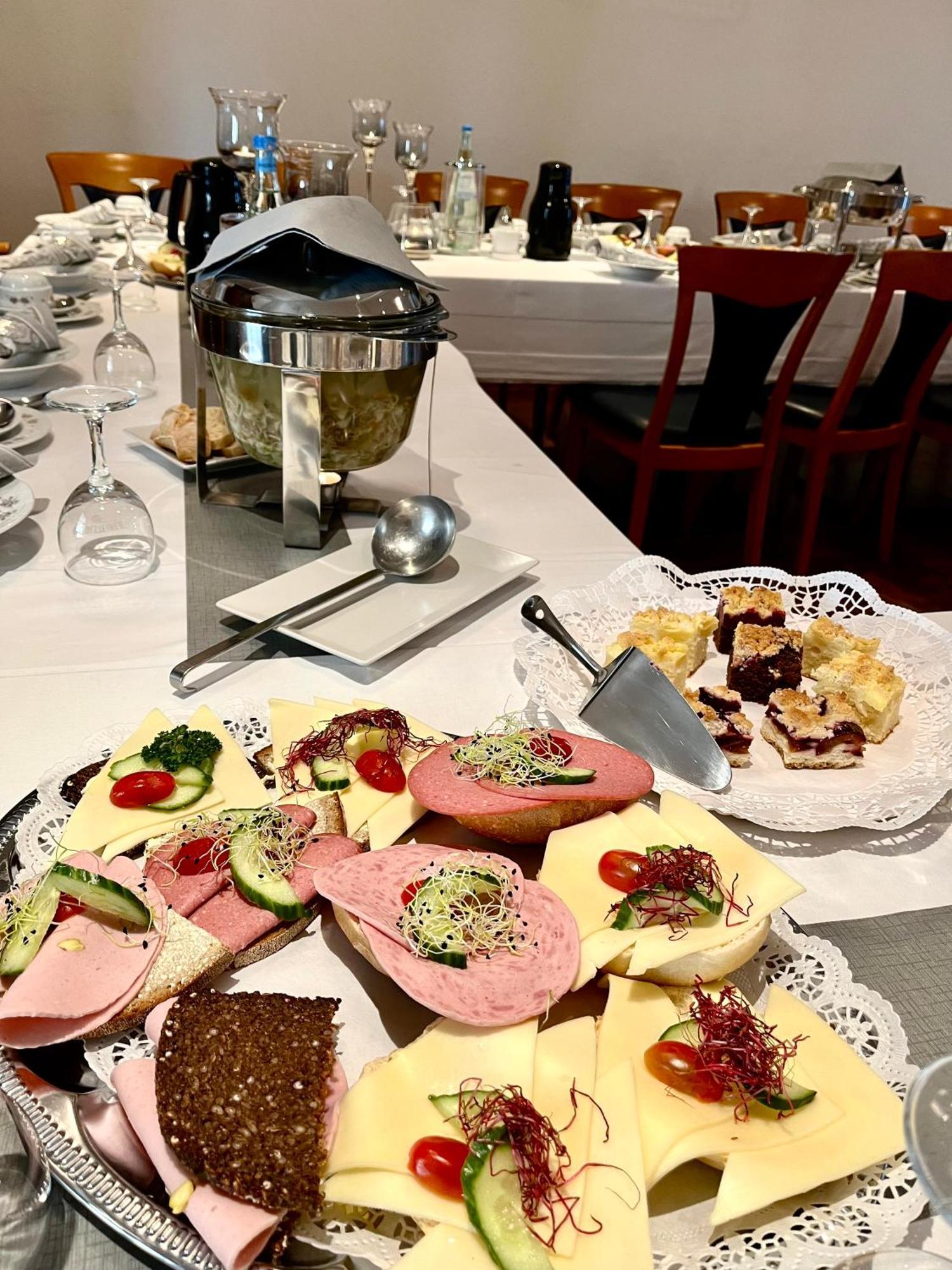 Hotel Zu Den Linden Wachtberg Luaran gambar